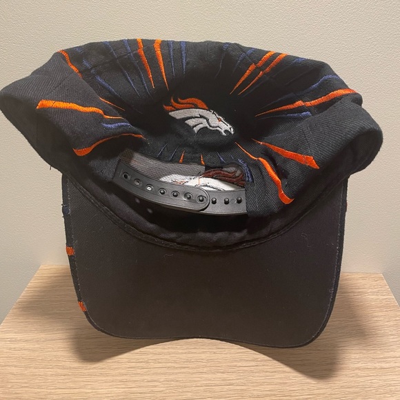 Vintage Demver Broncos Firework Snapback - Picture 2 of 5